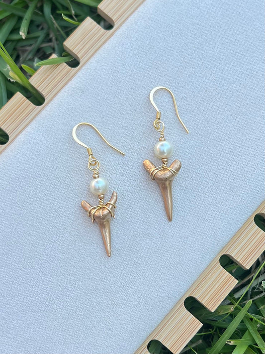 Coastal Glow Earrings