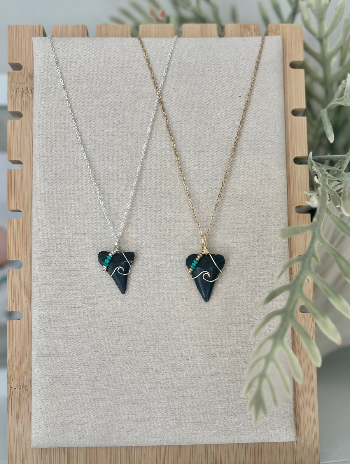 Great White + Turquoise Wave