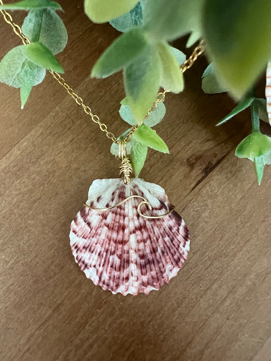 The Coastal Calico - with wave design