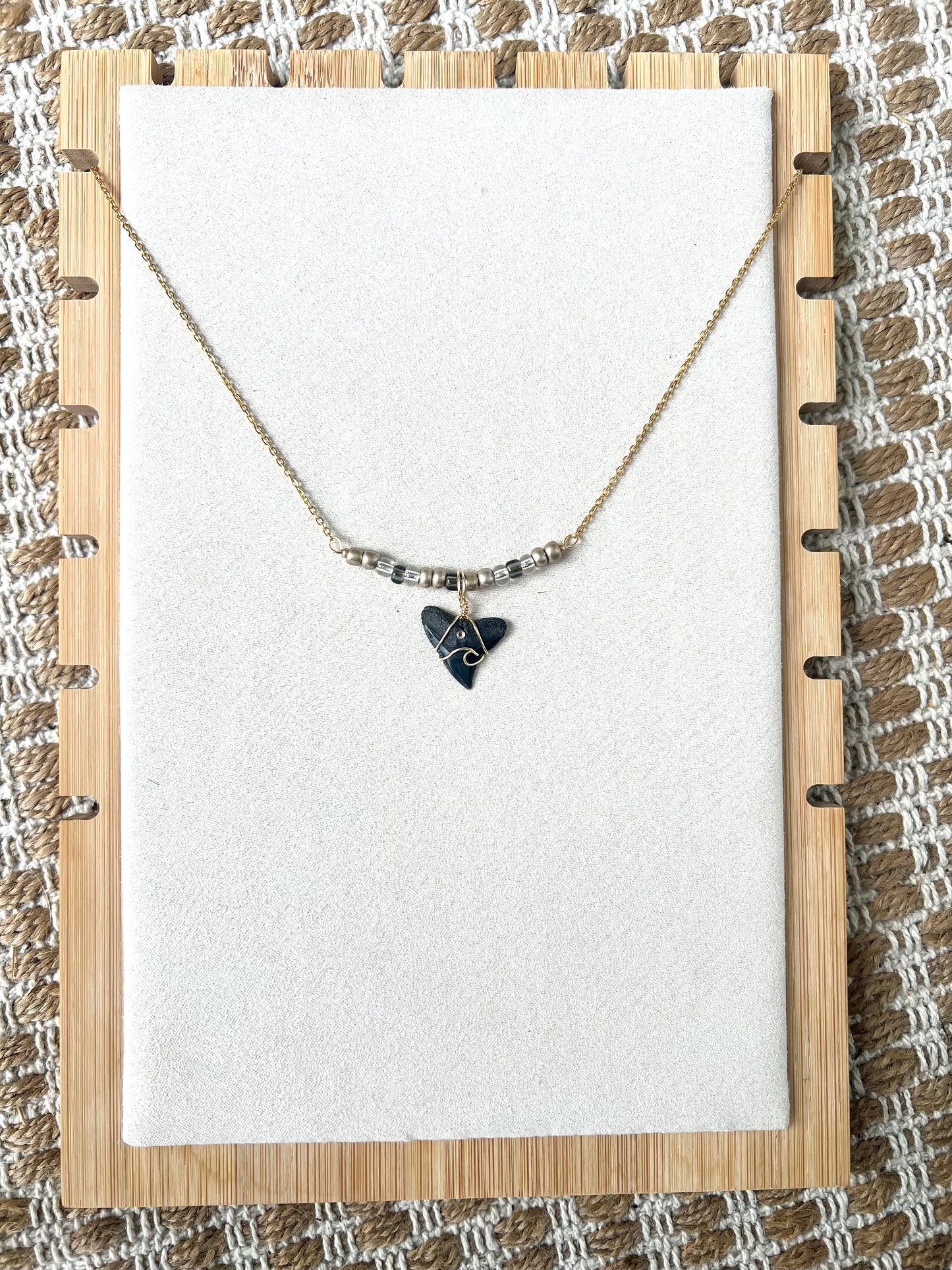 The Sandbar - Bull Shark + Beaded Bar Necklace