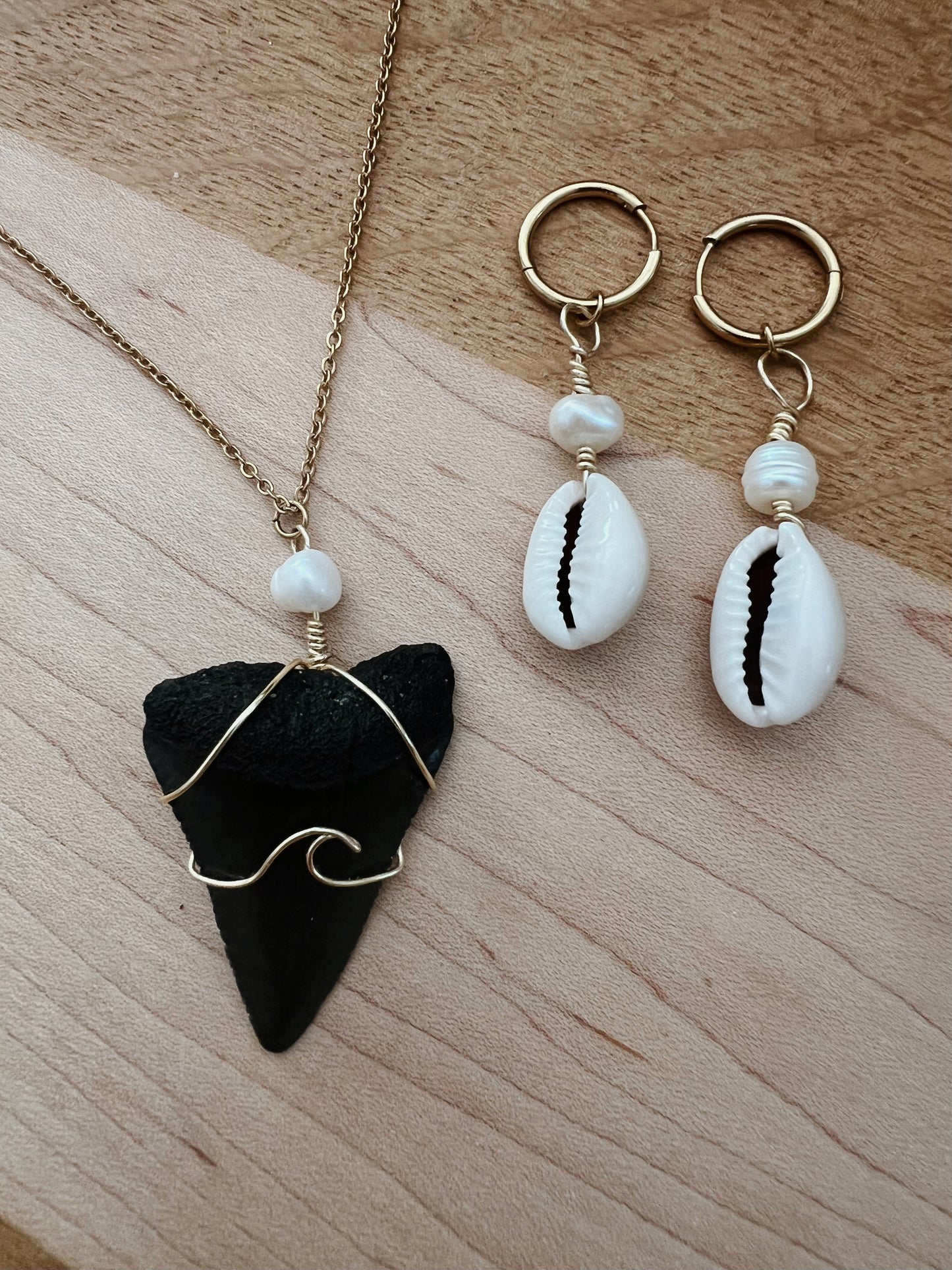 Pearly White- Great White Shark Tooth + Pearl and Wave Design